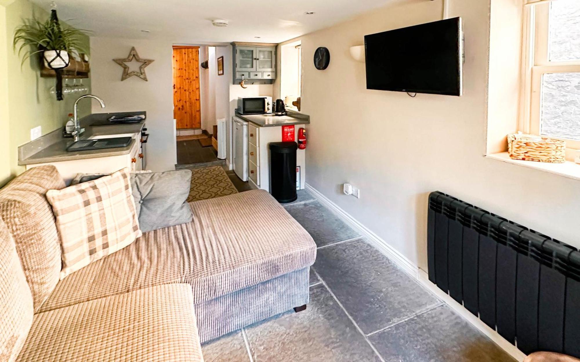 Half Moon Stable Holiday home *