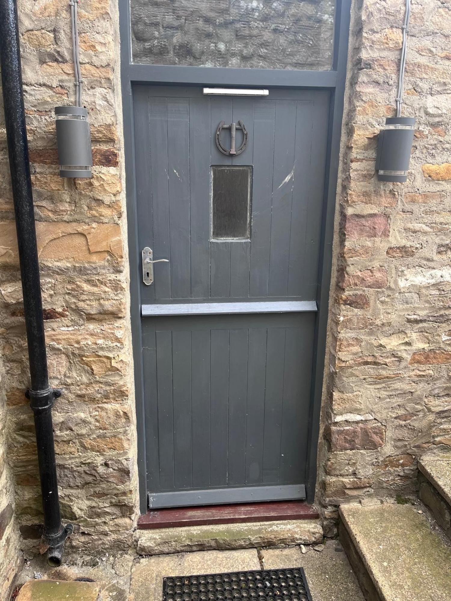 Half Moon Stable Holiday home *
